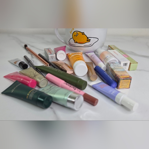 Assorted Ipsy Products In An Oversized Gudetama Mug - Sample Sizes - New - Picture 9 of 15